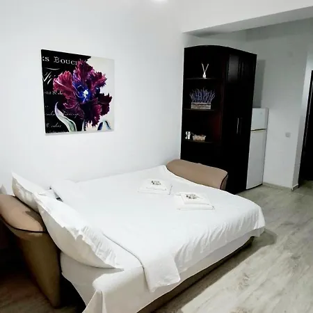 Isabell Home Iasi Exterior photo